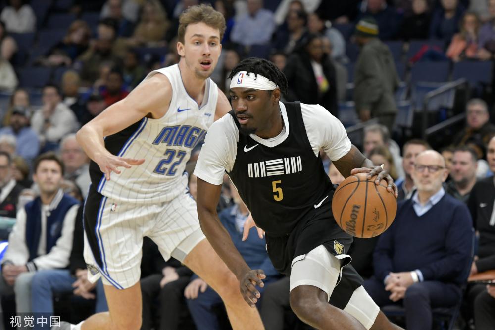 赛中的一些 赛中的一些