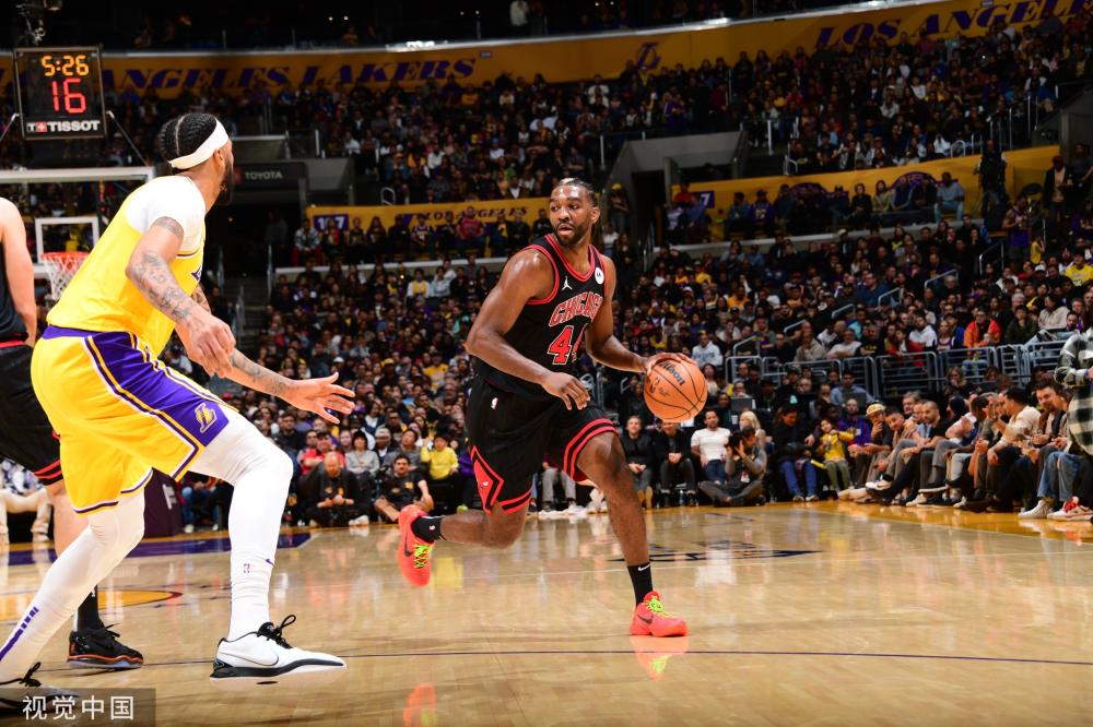 度进攻到网 度进攻到网