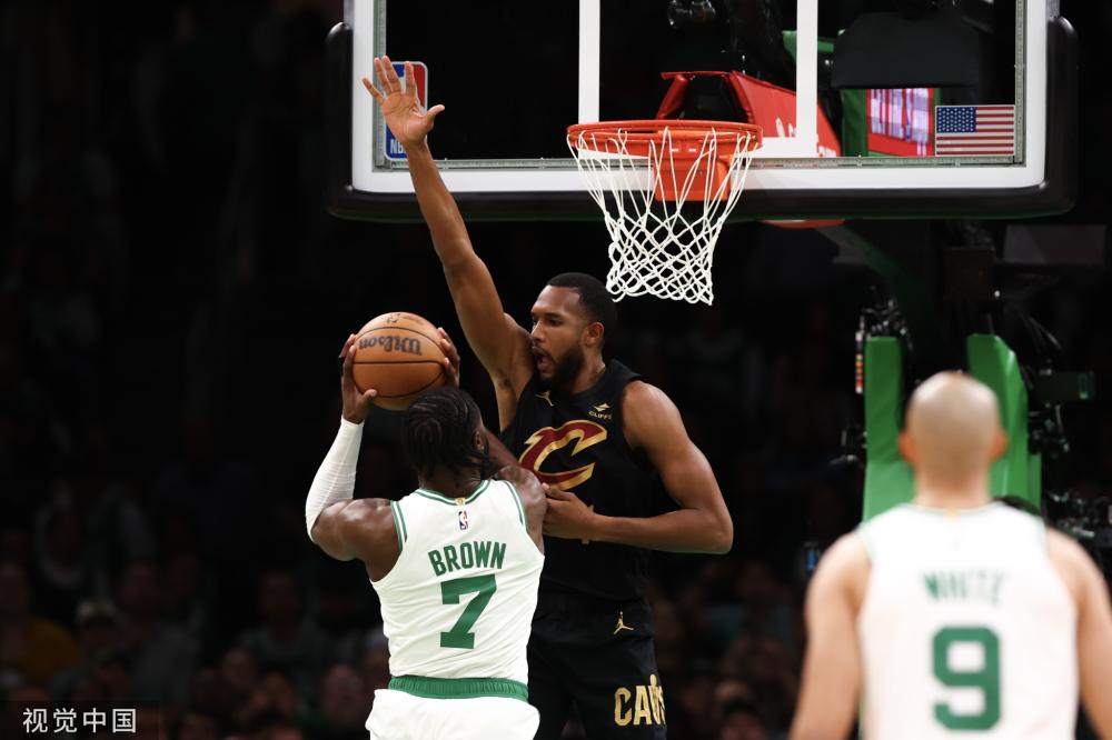 随着比赛临 随着比赛临