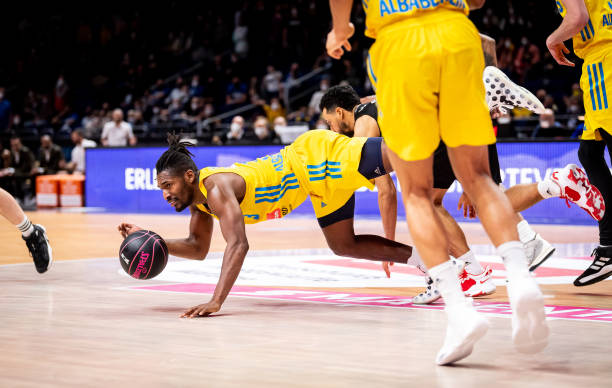 在战术体系 在战术体系